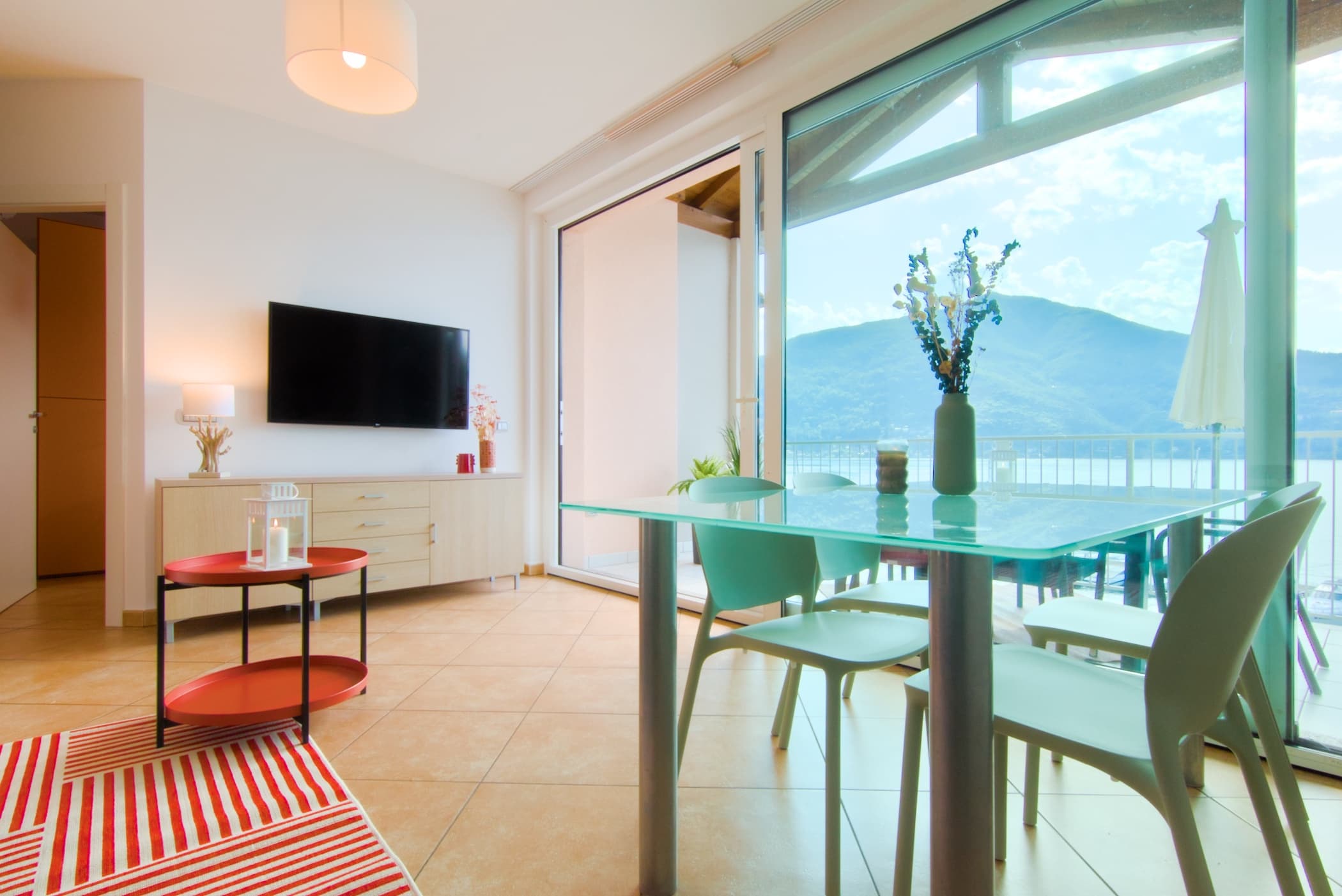 Moderne 4 Zimmer Wohnung direkt am Hafen Golfo Gabella