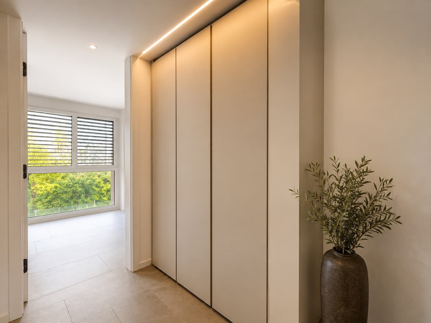 Exklusive 3½-Zimmer-Neubauwohnung, Erstbezug — Losone