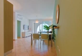 Moderne 3-Zimmer-Wohnung — Golfo Gabella A104